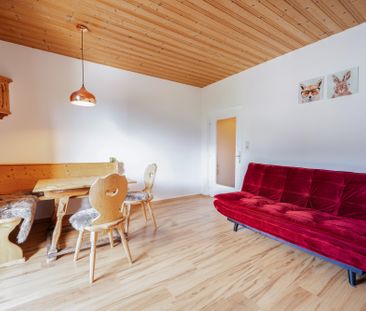 Charmante Wohnung mit Freizeitwohnsitz und Blick auf den Hahnenkamm - Photo 1