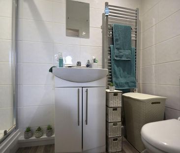 1 bedroom semi-detached bungalow to rent - Photo 5