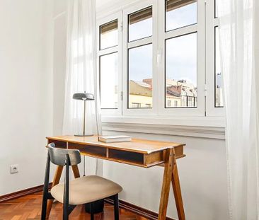 Rua Dom Francisco Manuel de Melo, Lisbon, Lisbon 1070-283 - Photo 1