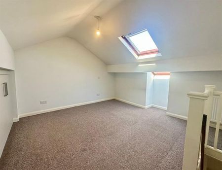 1 Bedroom Apartment To Let - Photo 2