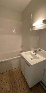 A LOUER - Centre Historique - T2 - Photo 4