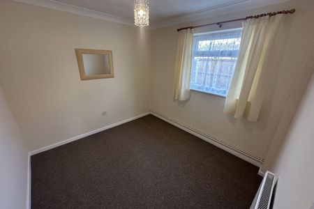 North Road - Photo 3