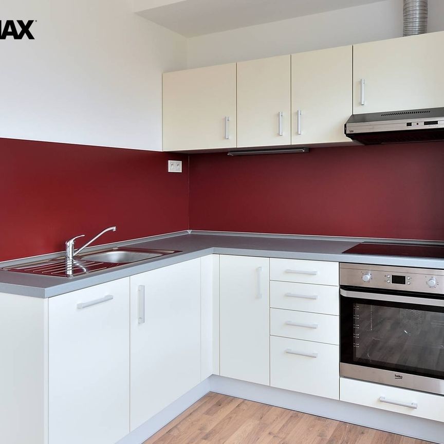 Pronájem bytu 2+kk v osobním vlastnictví 52 m², Kolín - Photo 1