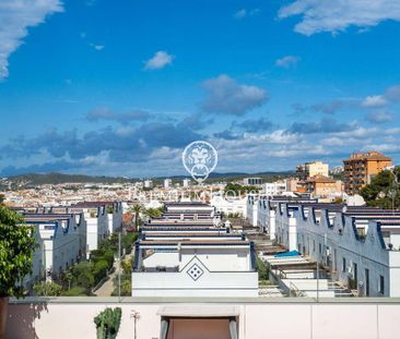 3 bedroom luxury penthouse for rent in Sitges, Catalonia - Photo 3