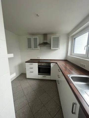 Ruhig gelegenes Schmuckstück: 4-Zimmer Maisonette mit Galerie! - Photo 5