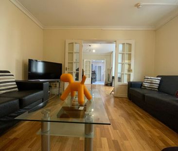 1 bedroom in a house share to rent - Photo 5
