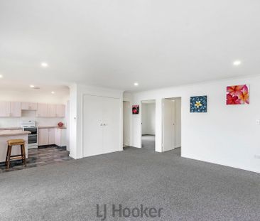 Breathtaking Lake Views � Relaxed Lakeside Living - Photo 3