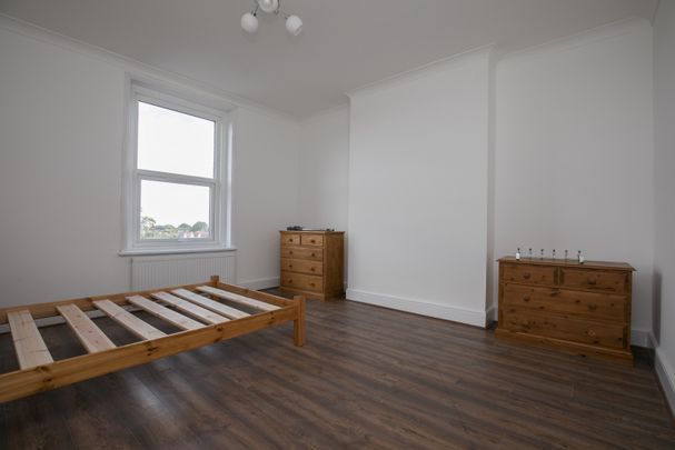 Wimbledon Village, Wimbledon, SW19 (Flat) - Photo 1