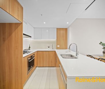 Luxurious Modern 2 Bedroom Apartment with 23rd Floor Picturesque Wa... - Photo 5