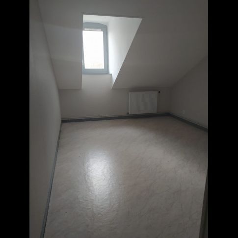 Location Appartement 3 pièces 65 m² Le Blanc - Photo 1