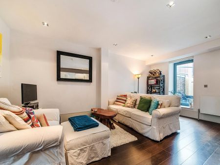 Studio to rent - Photo 2