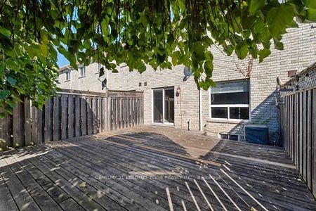 For Lease - 24 Whitefish Crescent, Hamilton, Ontario - Photo 4