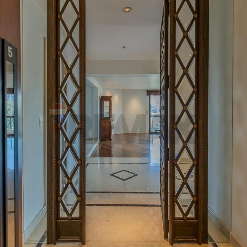 COND. ISBELLE VENDE 377M² - 3 suites, 4 vagas R. DR. JOSÉ MARIA WHITAKER JD. LEONOR - MORUMBI EXCELENTE VALOR R$ 1.800.000,00 - Photo 1