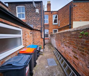 Whipcord Lane, Chester - Photo 4