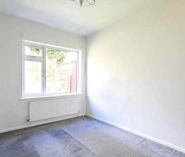 Ashfield Avenue, Raunds, NN9 - Photo 1