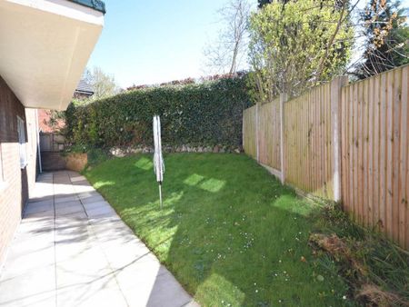 2 bedroom flat to rent - Photo 4