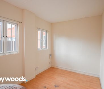 3 bed semi-detached house to rent in Hyacinth Road, Basford, Stoke-... - Photo 3