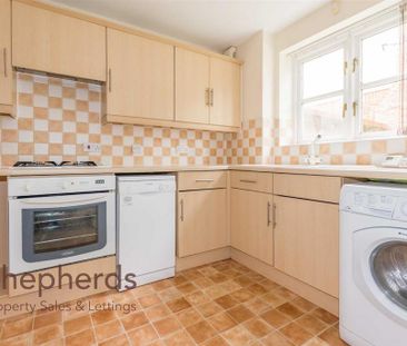 2 bedroom flat to rent - Photo 3