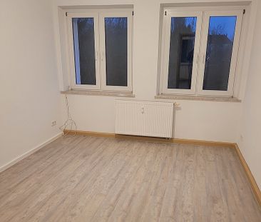 Schöne Erdgeschosswohnung in Ammendorf! - Foto 1