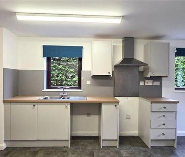 4 bedroom detached house to rent - Photo 6
