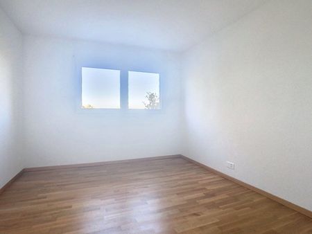 SUPERBE 4½ pièces moderne construit en 2018 - Photo 4