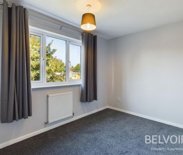 2 bedroom end of terrace house to rent - Photo 1