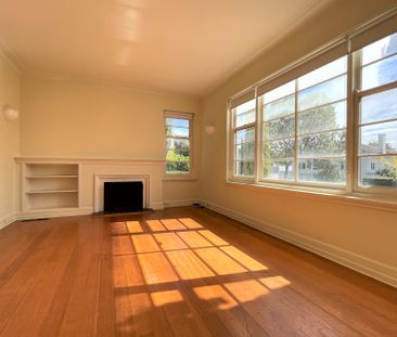 2/568 Toorak Road, Toorak - Photo 1