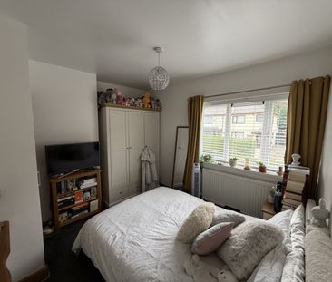 3 bed Semi-Detached - To Let - Photo 2