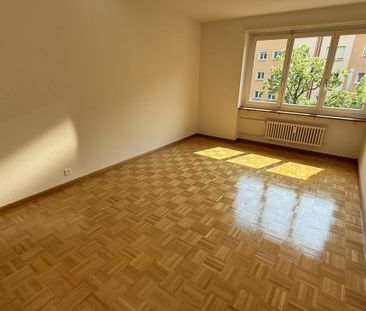 Zwischen dem Wettstein- und Messeplatz - Photo 5