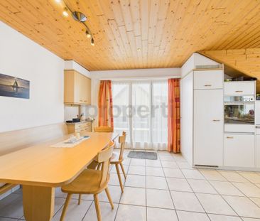 Charming 4-room penthouse apartment in Fahrwangen - Foto 3