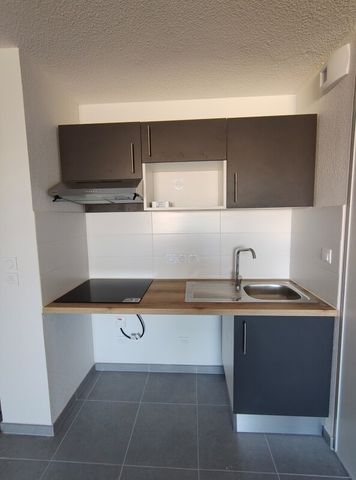 Location Appartement 3 pièces 68m² CARPENTRAS 84200 - Photo 5