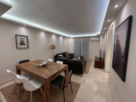 Apartamento de alquiler en Sierra de Estepona - Avda. de Andalucía - Photo 2