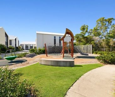 Modern townhome living with fresh upgrades - Photo 1