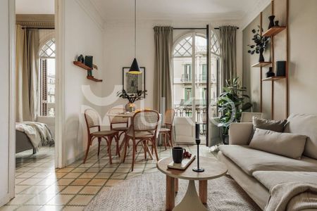 4 room luxury Apartment for rent in Barcelona, Spain - Photo 2