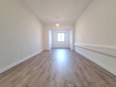 Charmant appartement de 3.5 pièces au centre-ville d'Aigle - Foto 2