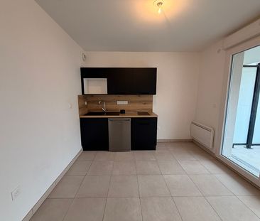 Location Appartement 1 pièce 32m² - Photo 4