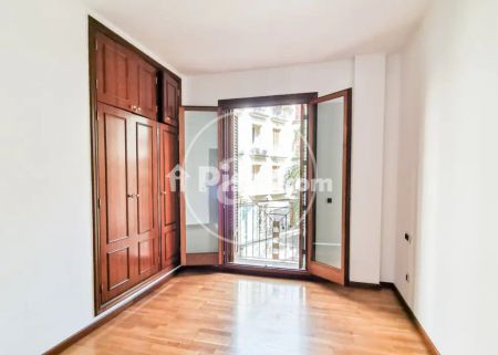 Apartamento en alquiler en La Llotja-Born - Photo 3
