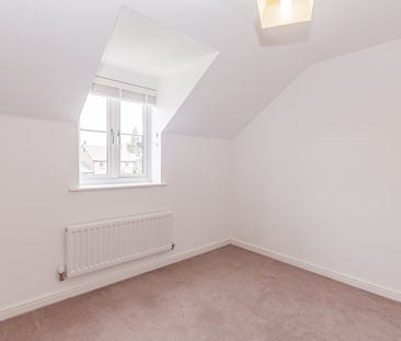 Spring Field Way, Sutton Courtenay - Photo 2