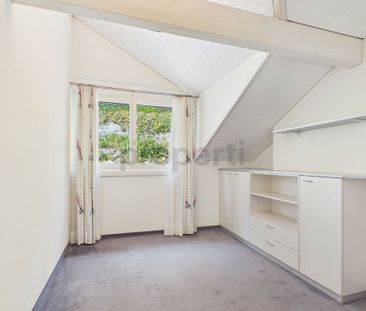 Newly renovated 6.5-room elegant apartment with lift and cellar, En... - Foto 5