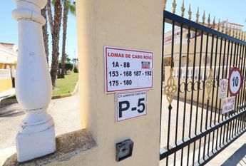 Adosado en la Regia . Temporada larga.