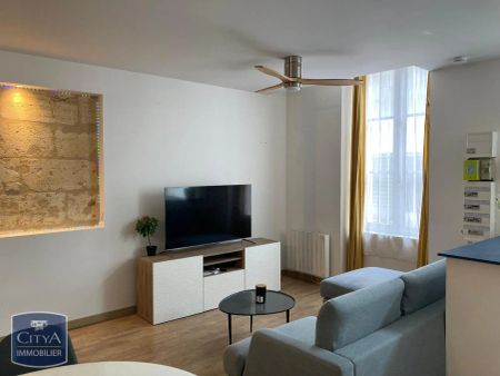 Appartement à louer 3 pièces 74.4m² - Photo 2