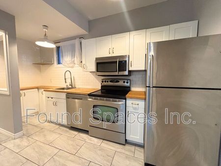 $1,749 / 2 br / 1 ba / 800 sqft 32 Sherman ave S unit 1 - Photo 3