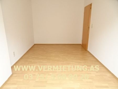 Heimeliges Dachgeschoss +++ Einbauküche auf Wunsch - Photo 3