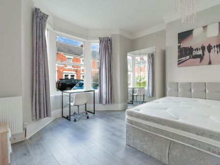 3 bedroom ground floor flat to rent - Photo 4