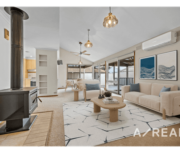 Charming Family Home in a Prime Epping Location - Photo 1