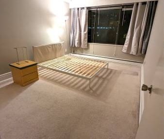 2 Bed 1 Bath Spacious Lougheed Apartment - Skytrain/SFU/Dog-Friendly - Photo 1