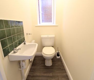 3 bedroom detached house to rent - Photo 6