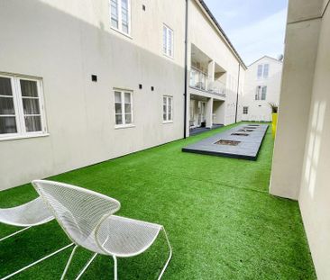 3 bedroom apartment to rent - Photo 2