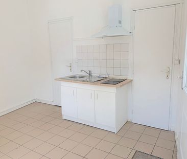 A LOUER APPARTEMENT DE TYPE 1 MEUBLE - SECTEUR BORDEAUX BARRIERE DE... - Photo 1