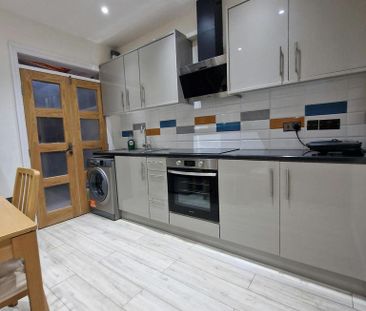 Studio to rent - Photo 6